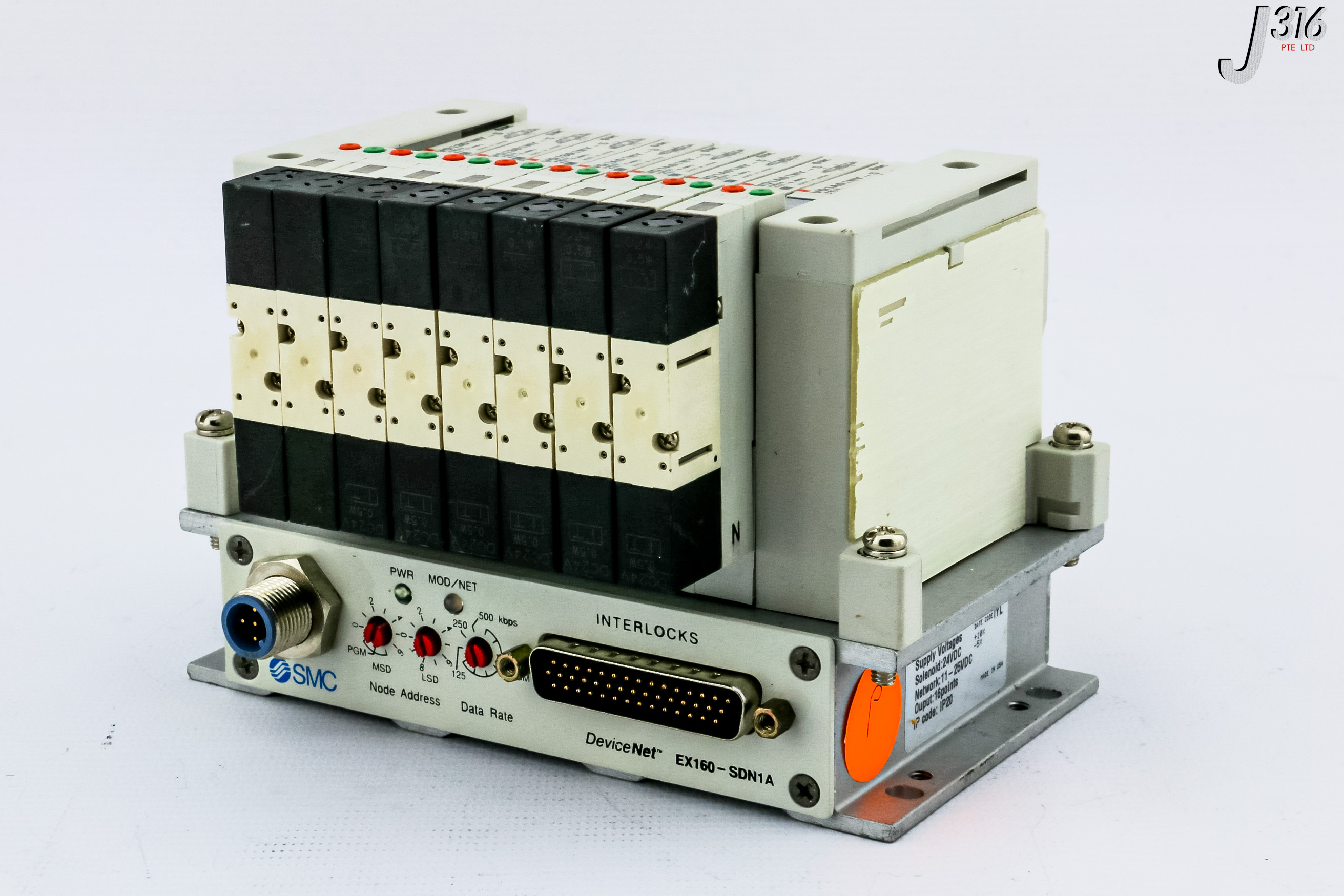 29837 SMC 8-SLOT PNUEMATIC MANF, CLSD CENTER, 0190-13033 US22209